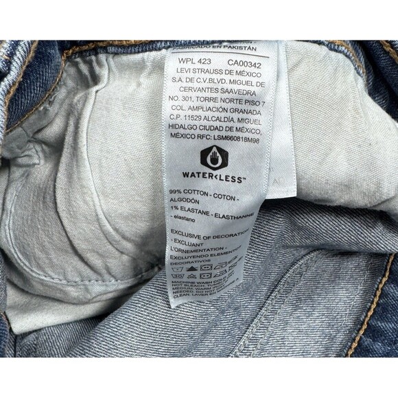 Signature Levi Strauss Denim Shorts Mens Size 42 Blue Measures 42 Inseam 10 - Picture 5 of 8